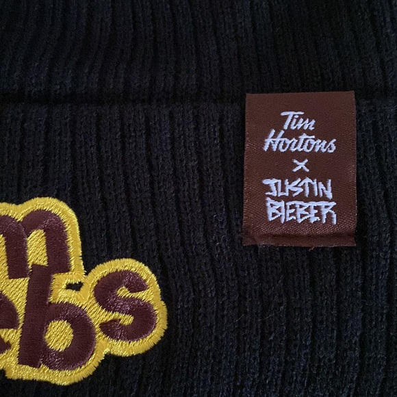 Justin Bieber beanie BNIB - Picture 3 of 5